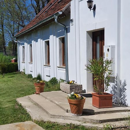 Dworek Marmis - Idealny Dla Rodzin Grudza Exteriér fotografie
